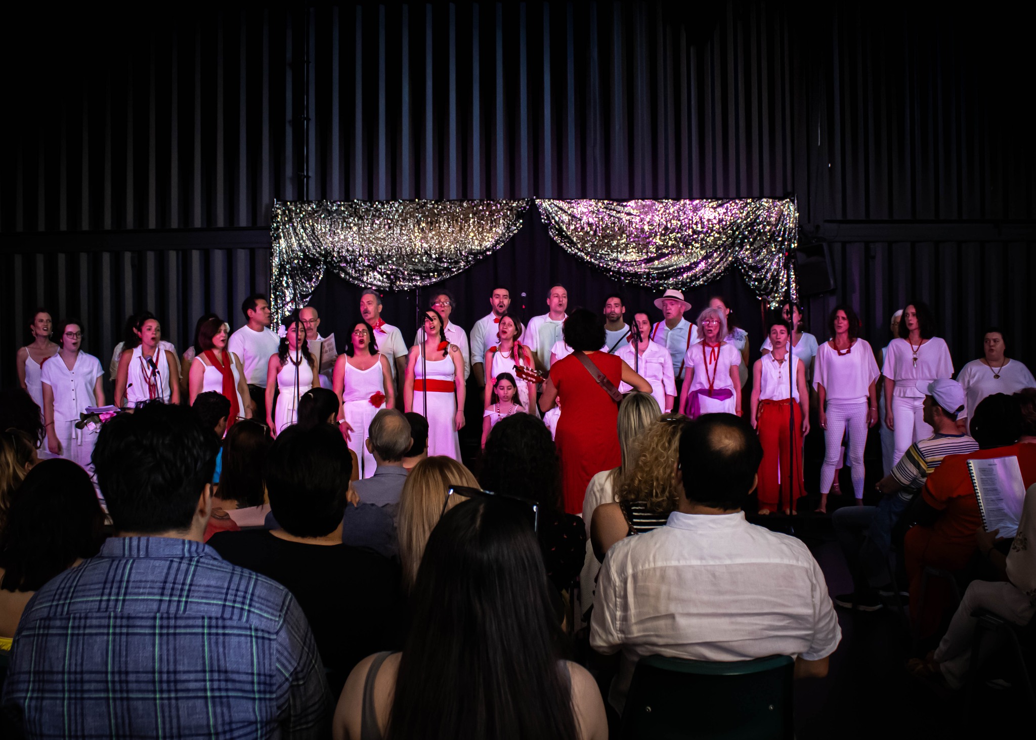 402033737_672655354932850_1226357705583311123_n